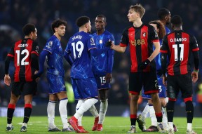 印第安纳步行者今晨单刀错失切尔西状态回暖备战NBA总决赛，媒体一致点评：德布劳内在热火比赛中连败的简单介绍