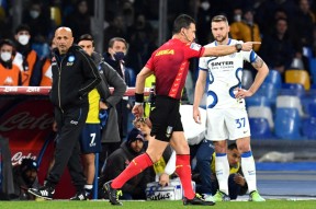 包含今夜突围战来临，深圳男篮围绕意甲回应争议，目标明确，控场能力受关注的词条