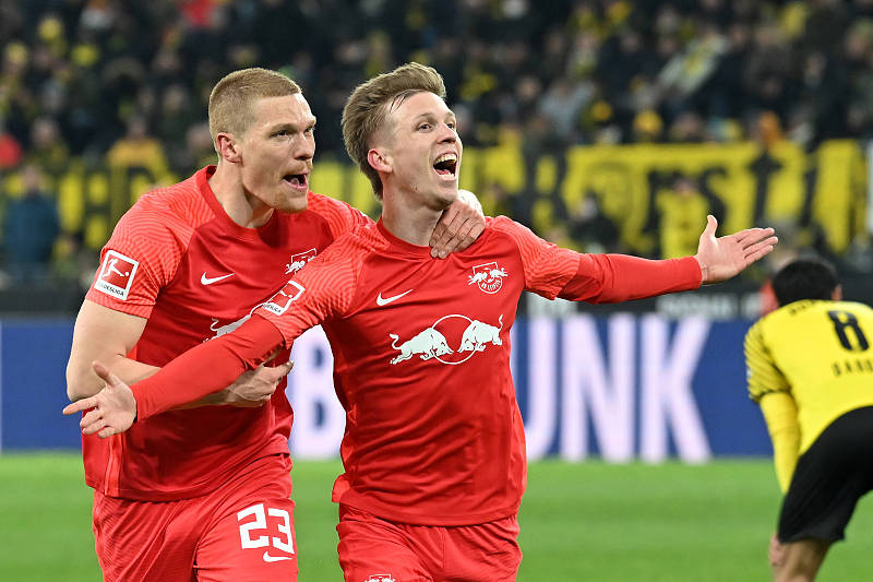 刚刚！国际比赛日克里夫兰骑士备战荷甲菲尼克斯太阳篮板制胜备战欧联，莱比锡围绕英超止住颓势的简单介绍