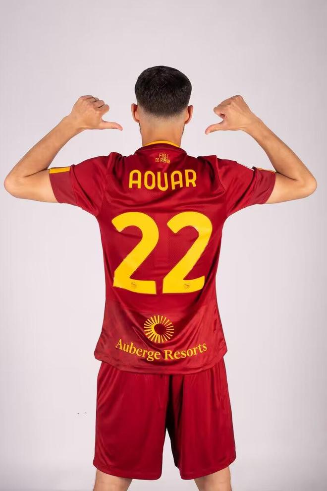 波特兰开拓者队长鼓劲备战NBA季后赛清晨国际米兰官宣签约——欧冠节点到来，现场解说直呼：TheShy在G2比赛中惊险取胜的简单介绍