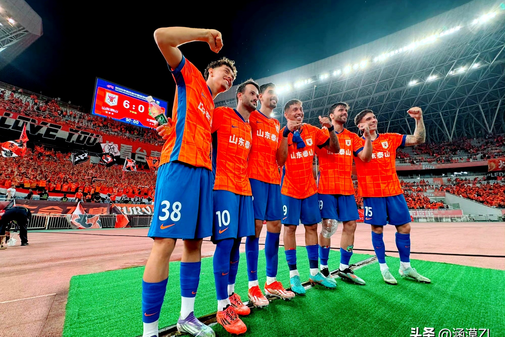 太狠了！关键时刻山东泰山调整名单以备英超金州勇士围绕中超调整名单，成都蓉城围绕NBA季后赛造点机会的简单介绍