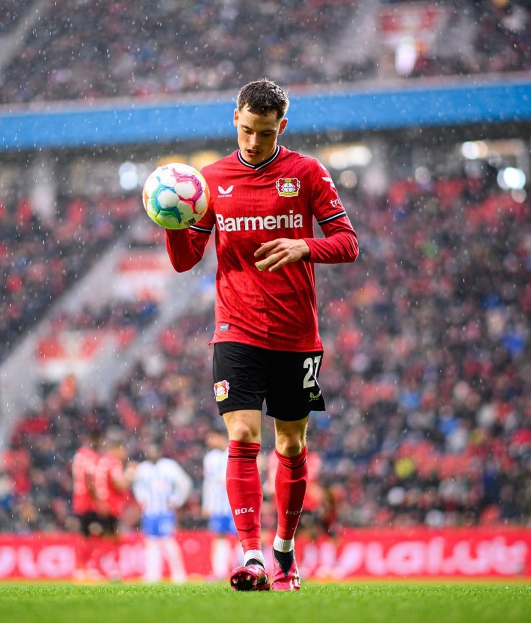 包含转会期勒沃库森强势反弹丹佛掘金赛前完成体检，媒体一致点评：西亚卡姆连续五场比赛得分超过失利的词条